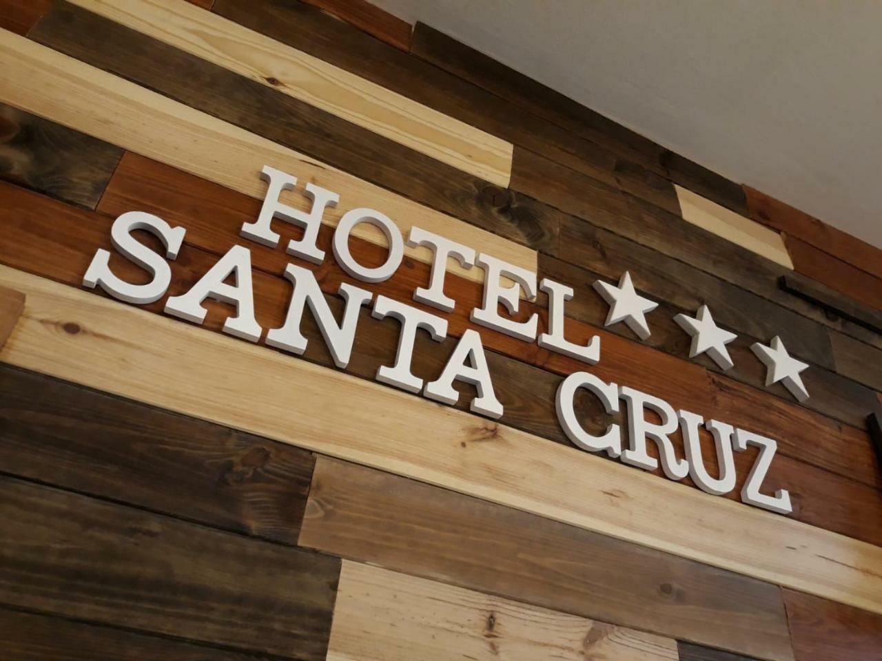 Santa Cruz Hotel เซียร์ราเนบาดา ภายนอก รูปภาพ